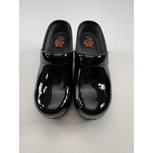 Dansko XP Black Patent Shiny Leather Clogs Size 36